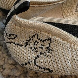 cat kitty kitten Two-Tone Black and Beige Knit Ballet Flats